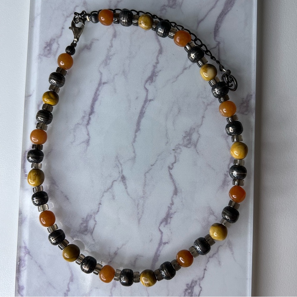 Tigers Eye and Black Onyx Bracelet citrine
